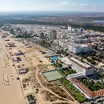 Отель Vasco Da Gama 3*