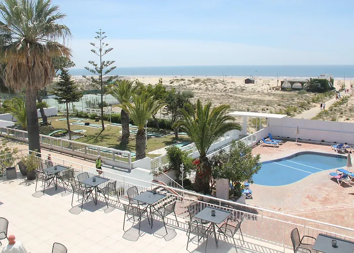 Отель Vasco Da Gama 3*